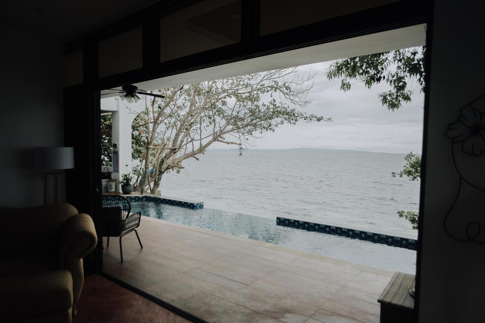 The French Villa-Santander Cebu Ngoại thất bức ảnh