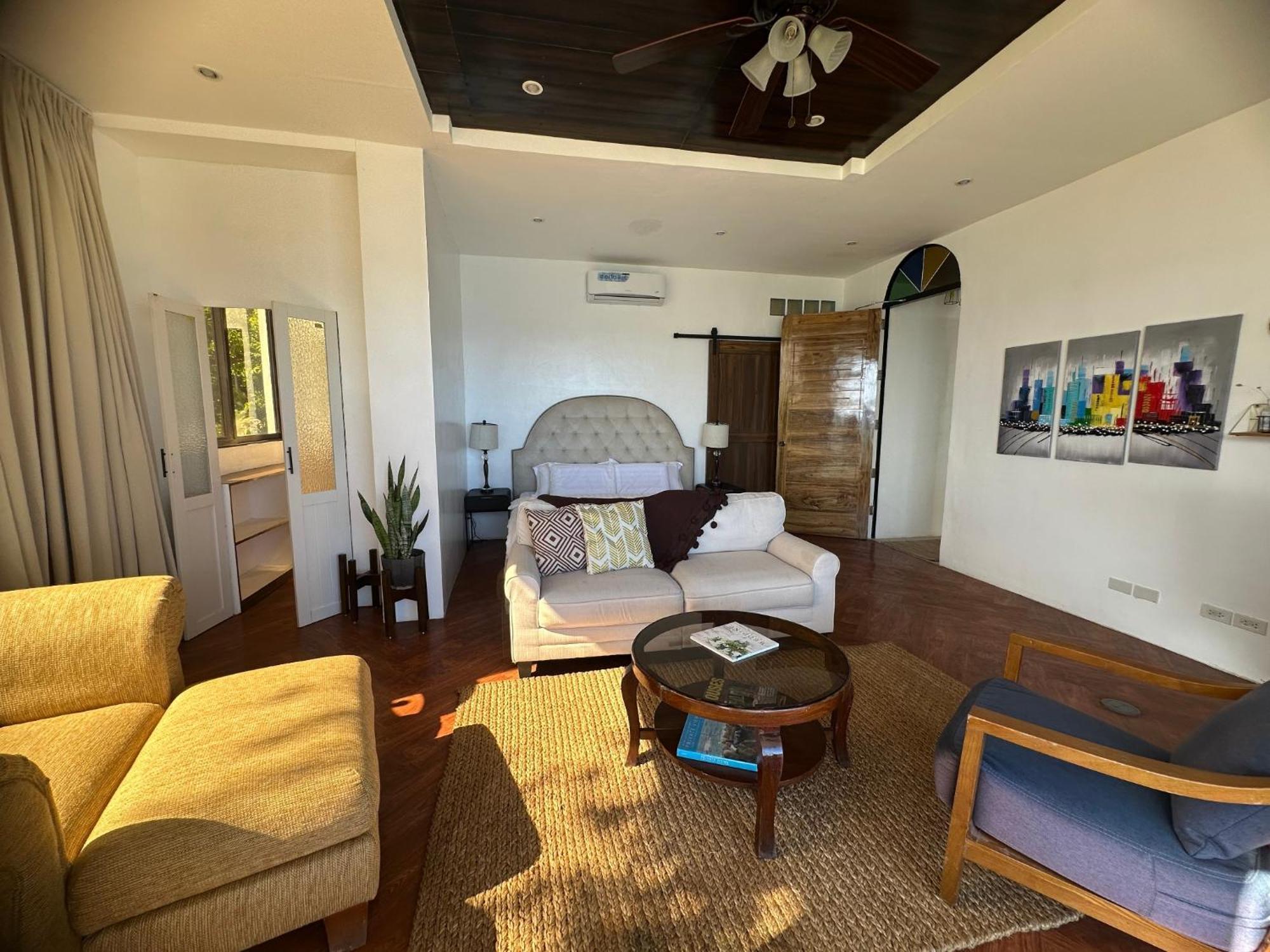 The French Villa-Santander Cebu Ngoại thất bức ảnh